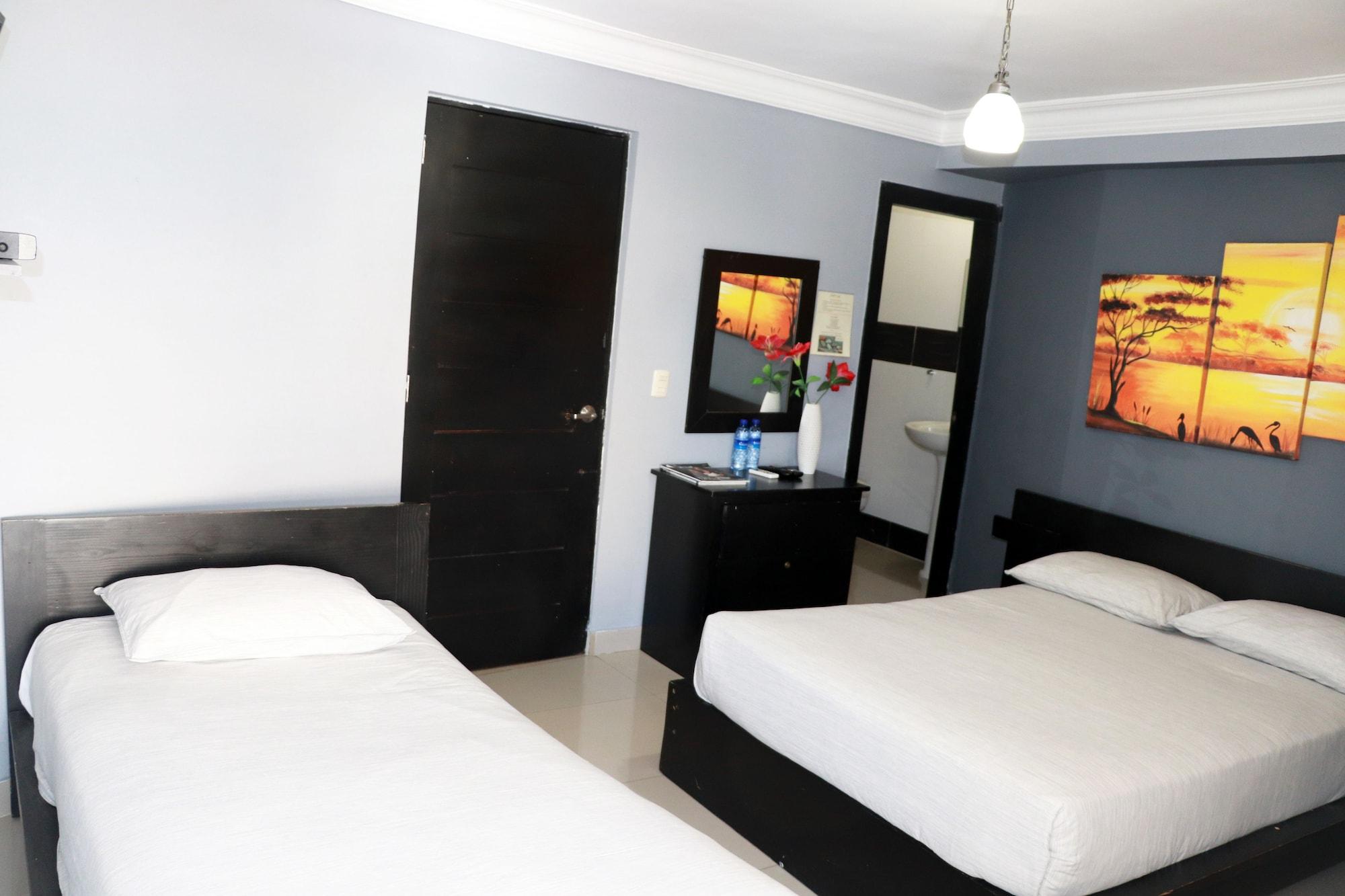 Hotel Merey Santo Domingo Exteriör bild