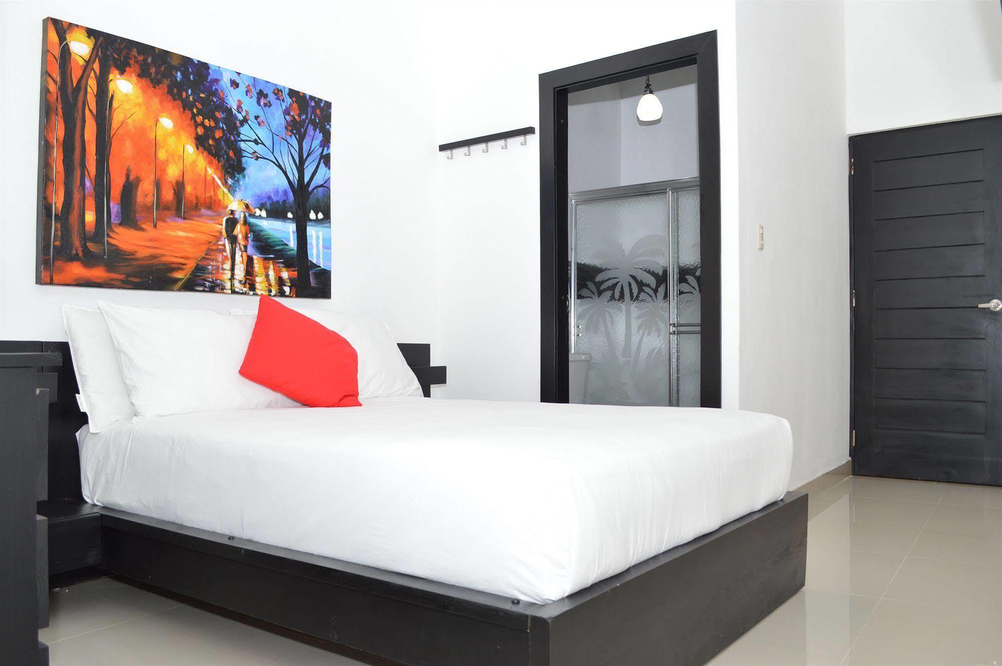 Hotel Merey Santo Domingo Exteriör bild